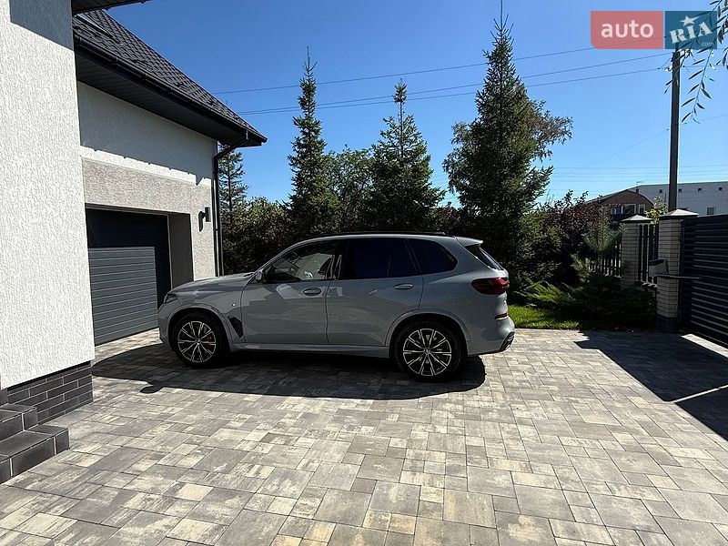 Позашляховик / Кросовер BMW X5 2023 в Полтаві