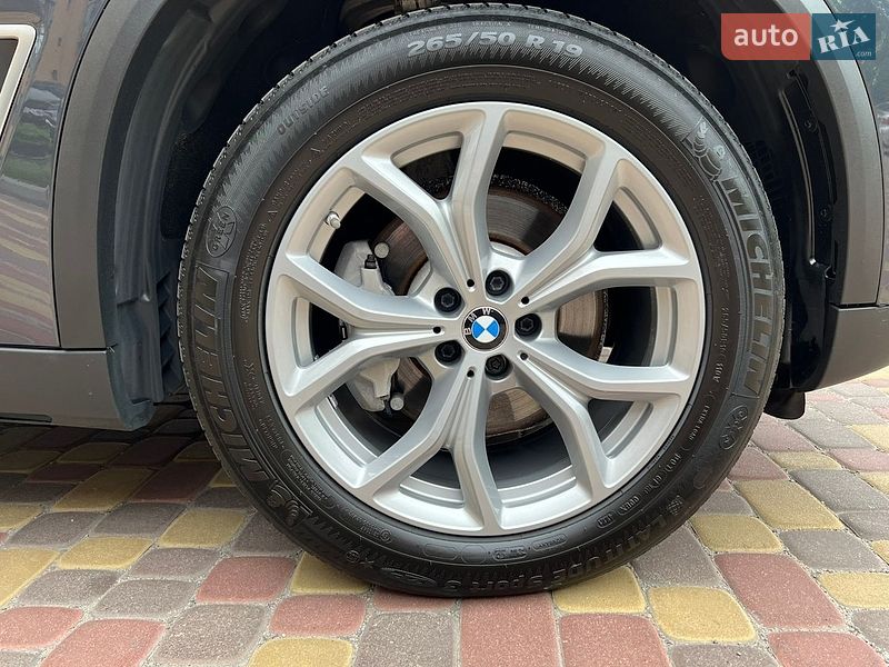 Внедорожник / Кроссовер BMW X5 2019 в Виннице