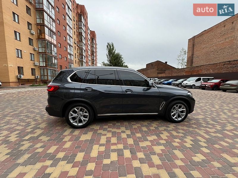 Внедорожник / Кроссовер BMW X5 2019 в Виннице