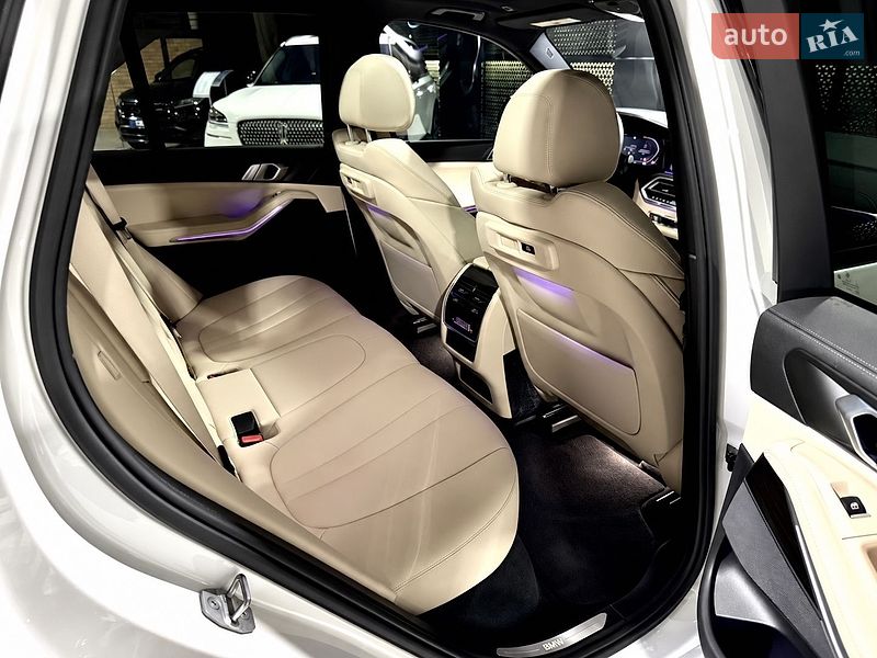 Внедорожник / Кроссовер BMW X5 2019 в Киеве