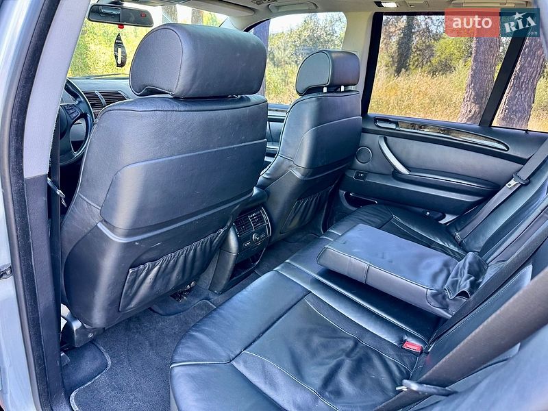 Внедорожник / Кроссовер BMW X5 2005 в Киеве