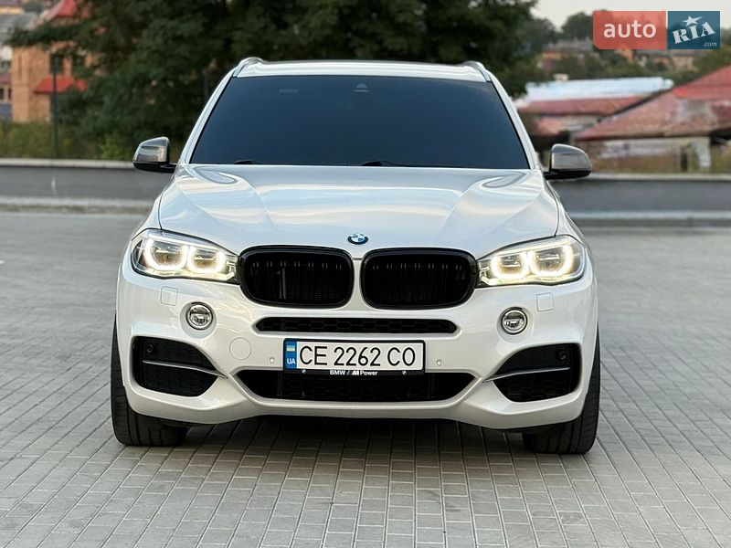 Внедорожник / Кроссовер BMW X5 2014 в Черновцах