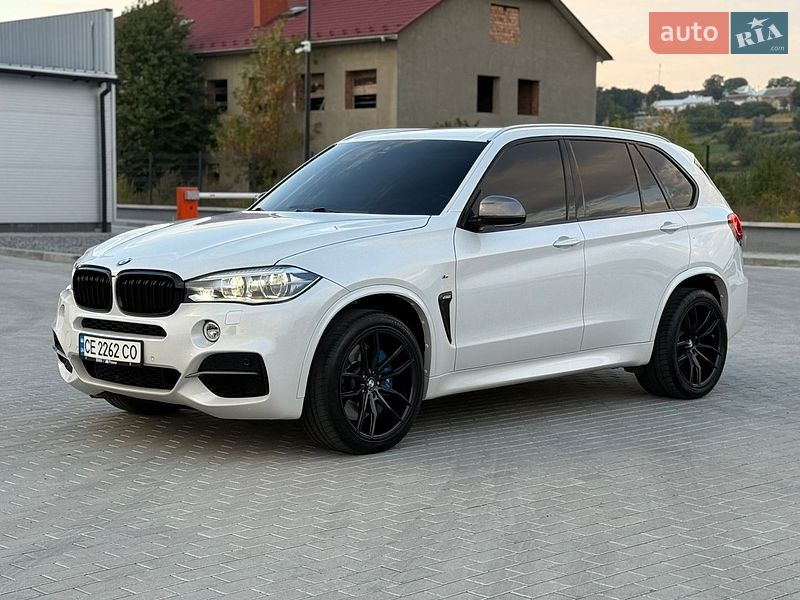 Внедорожник / Кроссовер BMW X5 2014 в Черновцах
