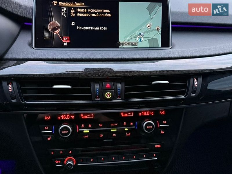 Внедорожник / Кроссовер BMW X5 2014 в Черновцах