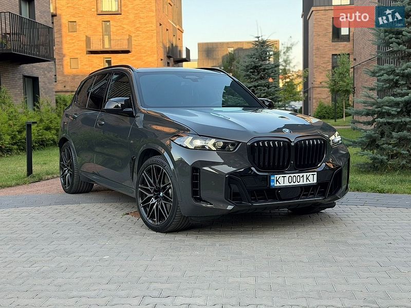 Позашляховик / Кросовер BMW X5 2023 в Івано-Франківську