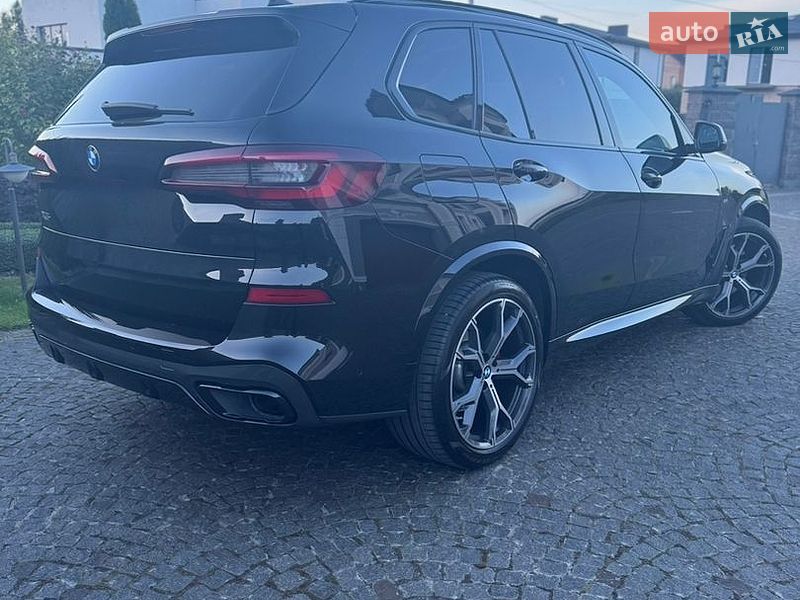 Внедорожник / Кроссовер BMW X5 2022 в Львове