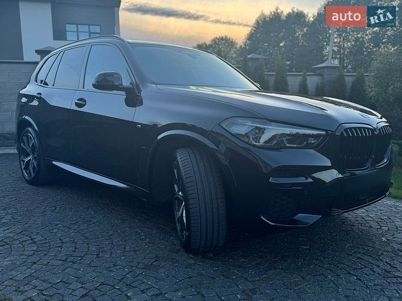 Внедорожник / Кроссовер BMW X5 2022 в Львове