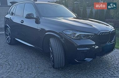 Внедорожник / Кроссовер BMW X5 2022 в Львове