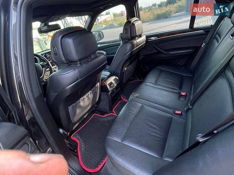 Внедорожник / Кроссовер BMW X5 2009 в Днепре