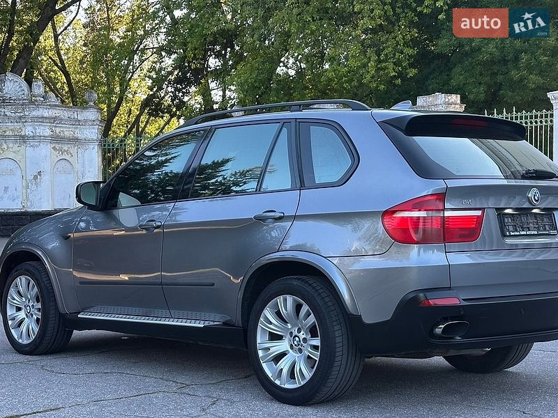 Внедорожник / Кроссовер BMW X5 2007 в Пятихатках