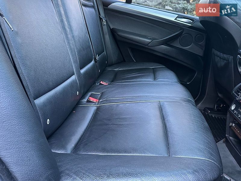 Внедорожник / Кроссовер BMW X5 2007 в Пятихатках