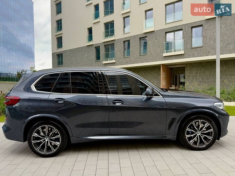 Внедорожник / Кроссовер BMW X5 2019 в Харькове
