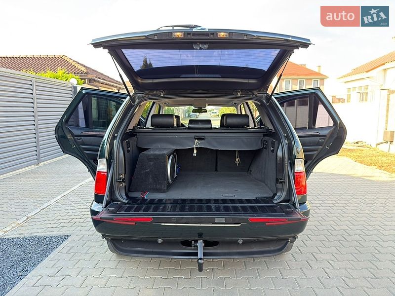 Внедорожник / Кроссовер BMW X5 2003 в Одессе