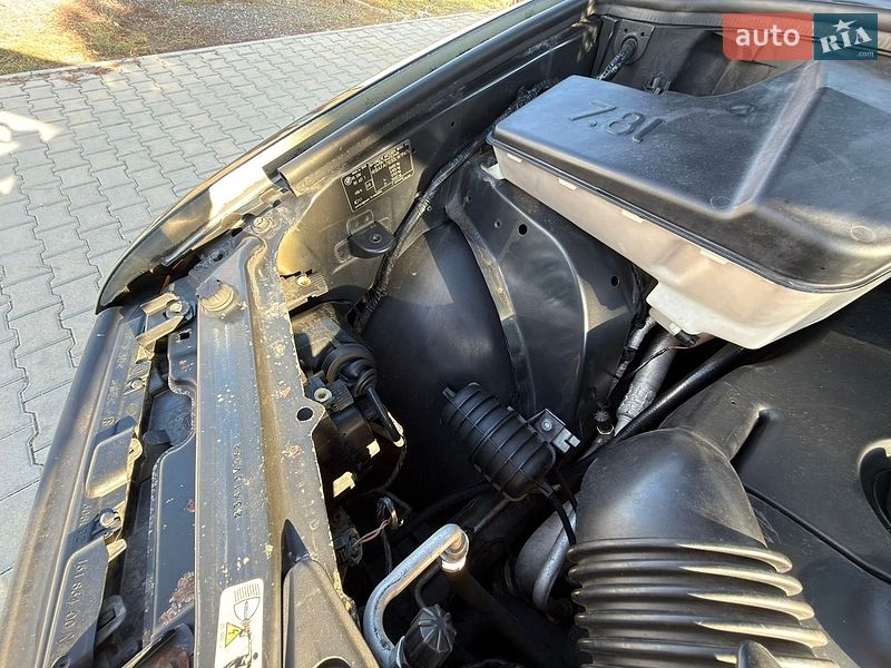 Внедорожник / Кроссовер BMW X5 2003 в Одессе
