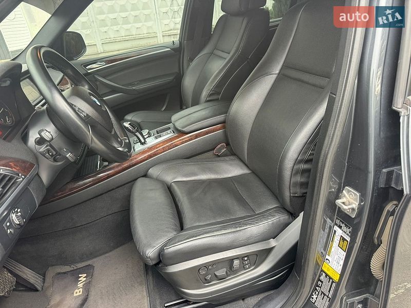 Внедорожник / Кроссовер BMW X5 2012 в Киеве