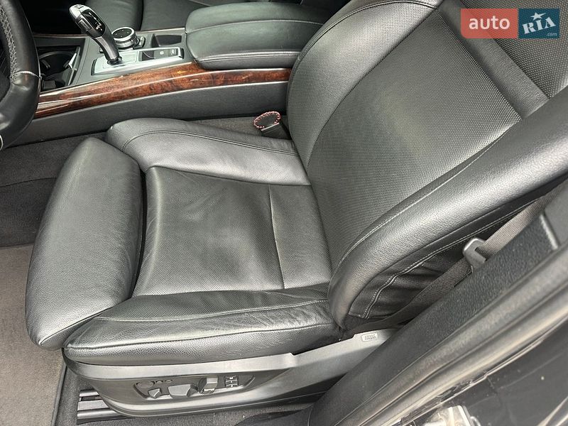Внедорожник / Кроссовер BMW X5 2012 в Киеве