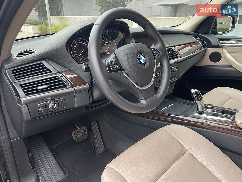 Позашляховик / Кросовер BMW X5 2010 в Харкові фото 8 Позашляховик / Кросовер BMW X5 2010 в Харкові