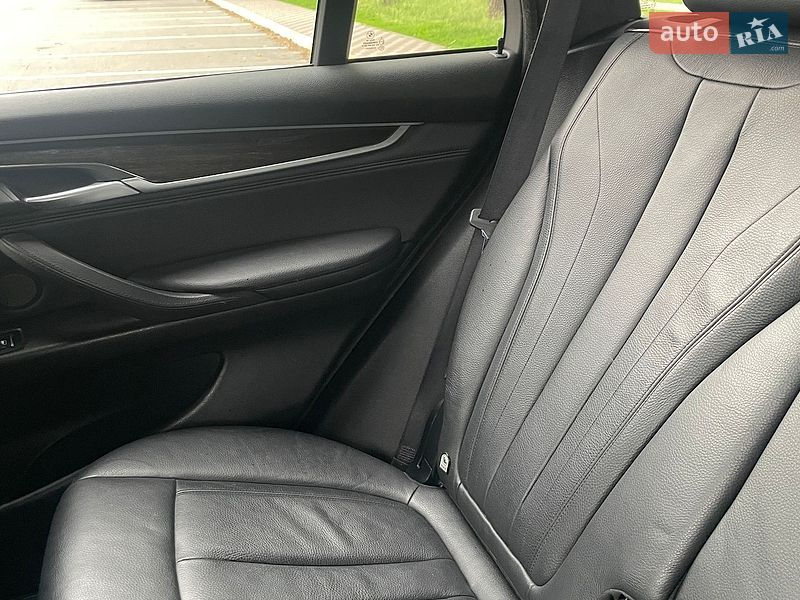 Внедорожник / Кроссовер BMW X5 2015 в Киеве