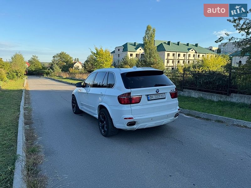 Позашляховик / Кросовер BMW X5 2009 в Вараші