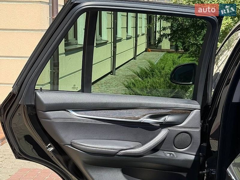 Внедорожник / Кроссовер BMW X5 2018 в Дунаевцах