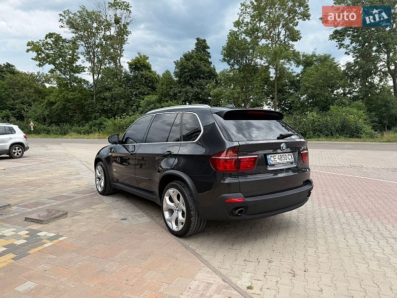 Позашляховик / Кросовер BMW X5 2009 в Чернівцях