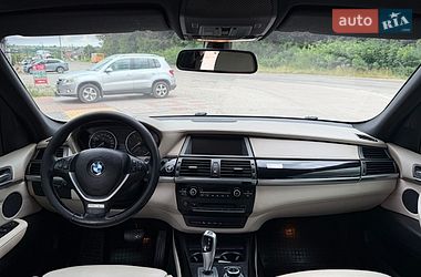 Позашляховик / Кросовер BMW X5 2009 в Чернівцях