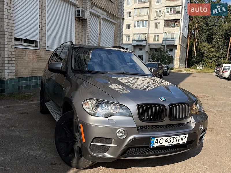 BMW X5 2011