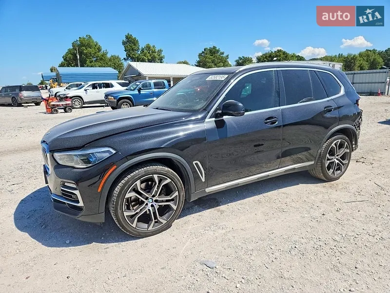 BMW X5 2021