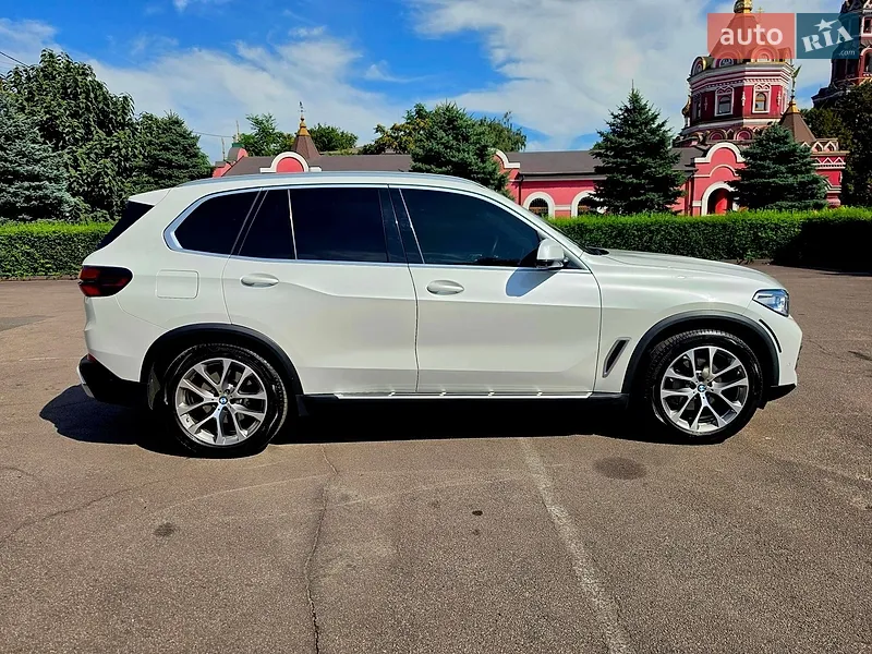 BMW X5 2019