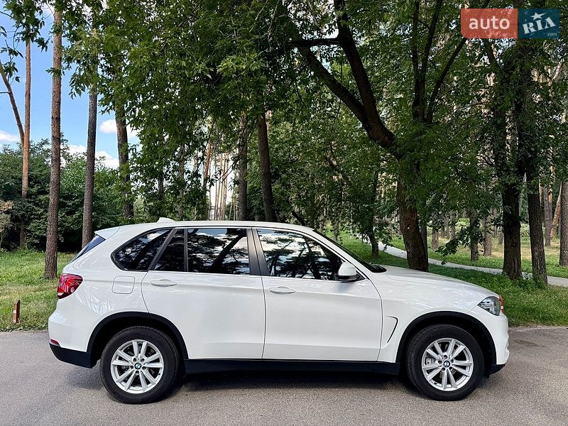 Внедорожник / Кроссовер BMW X5 2016 в Киеве