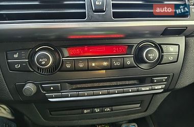 Внедорожник / Кроссовер BMW X5 2010 в Полтаве
