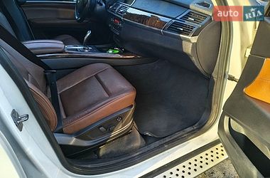 Внедорожник / Кроссовер BMW X5 2010 в Полтаве