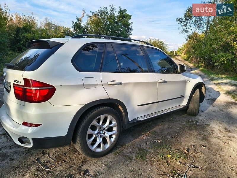 Внедорожник / Кроссовер BMW X5 2010 в Полтаве