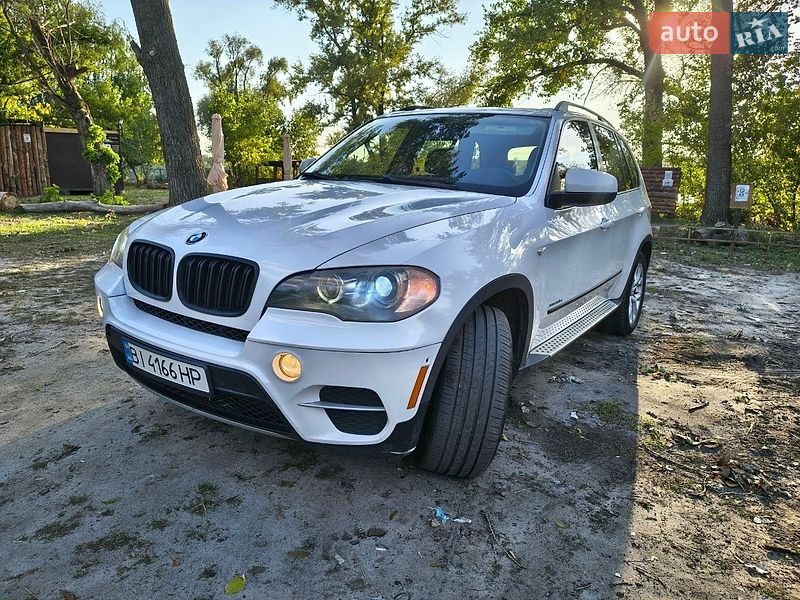 Внедорожник / Кроссовер BMW X5 2010 в Полтаве