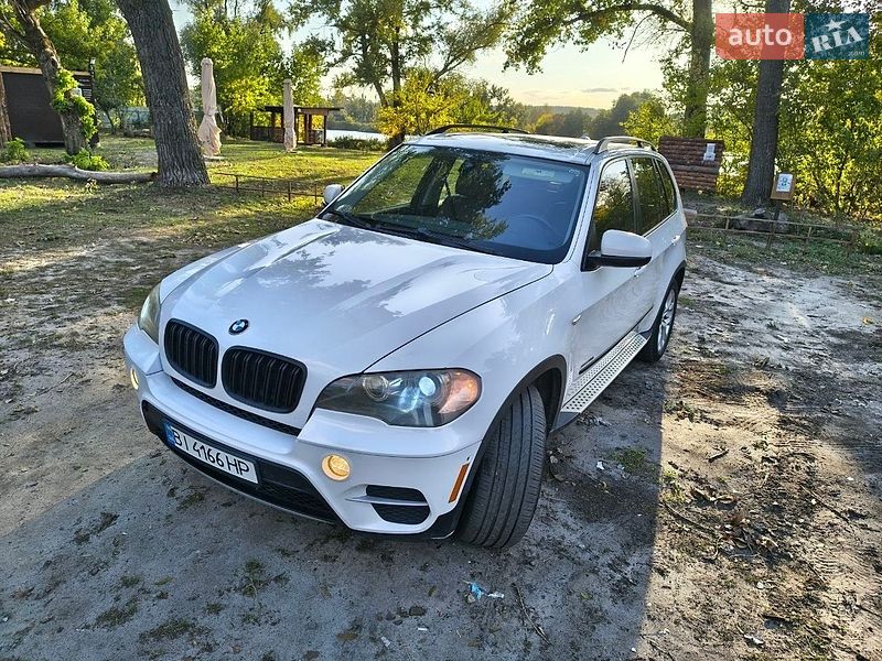 Внедорожник / Кроссовер BMW X5 2010 в Полтаве