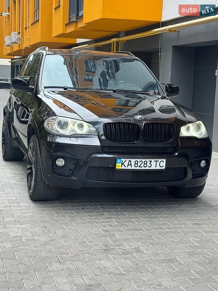 BMW X5 2011
