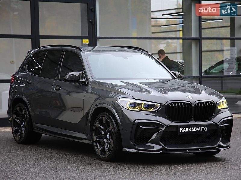 Внедорожник / Кроссовер BMW X5 2021 в Харькове