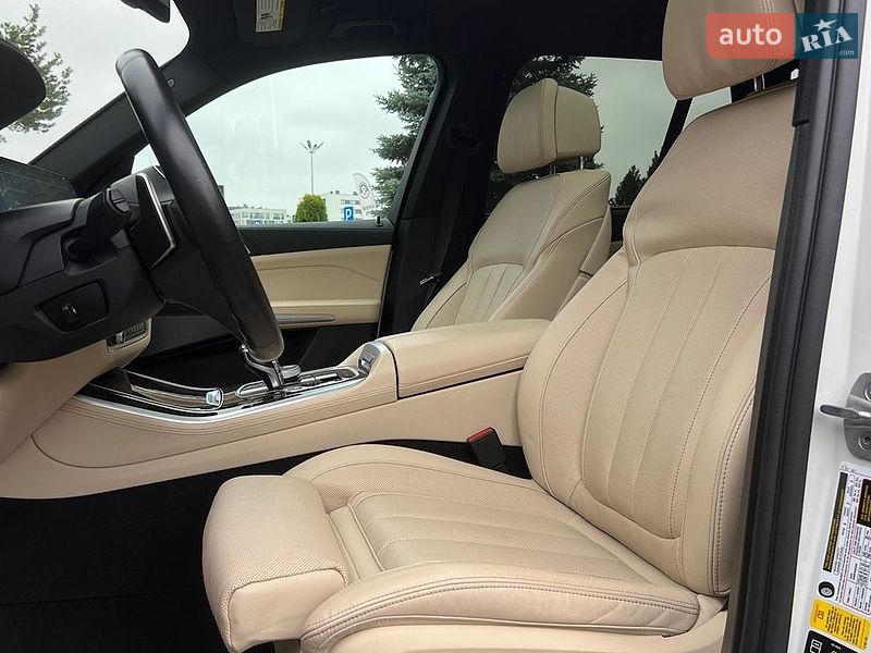Внедорожник / Кроссовер BMW X5 2021 в Львове