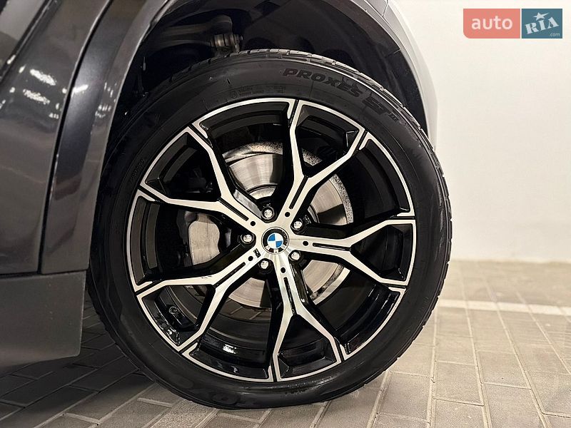 Внедорожник / Кроссовер BMW X5 2022 в Киеве