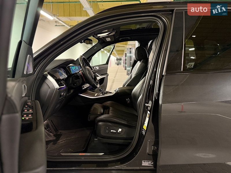 Внедорожник / Кроссовер BMW X5 2022 в Киеве