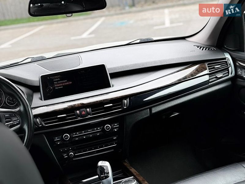 Позашляховик / Кросовер BMW X5 2015 в Києві фото 14 Позашляховик / Кросовер BMW X5 2015 в Києві