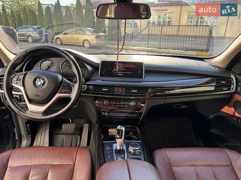 Внедорожник / Кроссовер BMW X5 2015 в Киеве