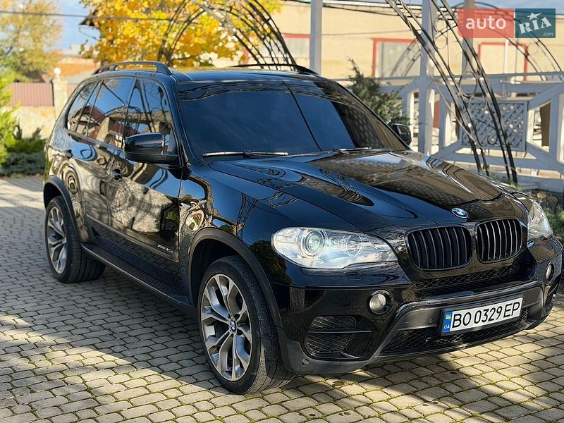 Внедорожник / Кроссовер BMW X5 2011 в Коломые