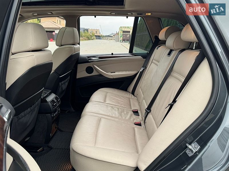 Позашляховик / Кросовер BMW X5 2013 в Одесі