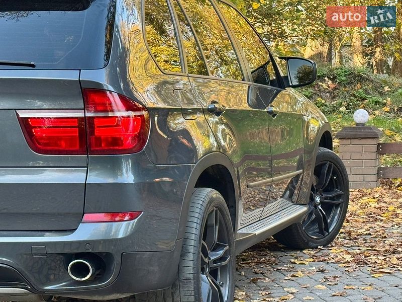 Позашляховик / Кросовер BMW X5 2012 в Самборі