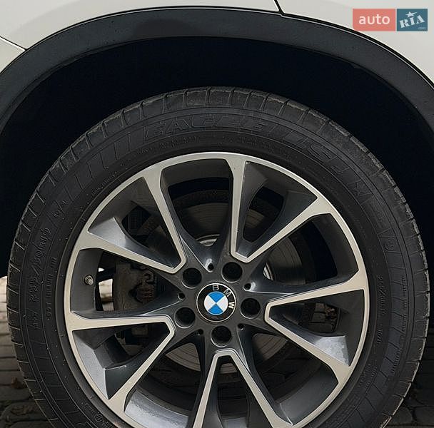 Внедорожник / Кроссовер BMW X5 2014 в Тернополе
