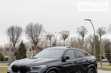 Позашляховик / Кросовер BMW X6 M 2020 в Дніпрі