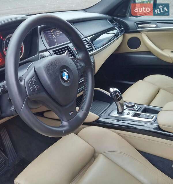 Внедорожник / Кроссовер BMW X6 M 2010 в Киеве