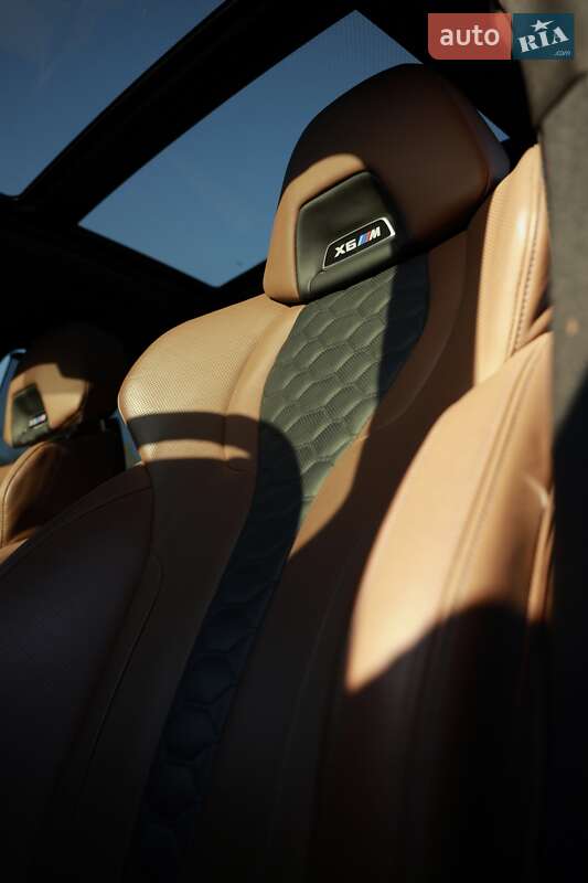 Внедорожник / Кроссовер BMW X6 M 2022 в Днепре