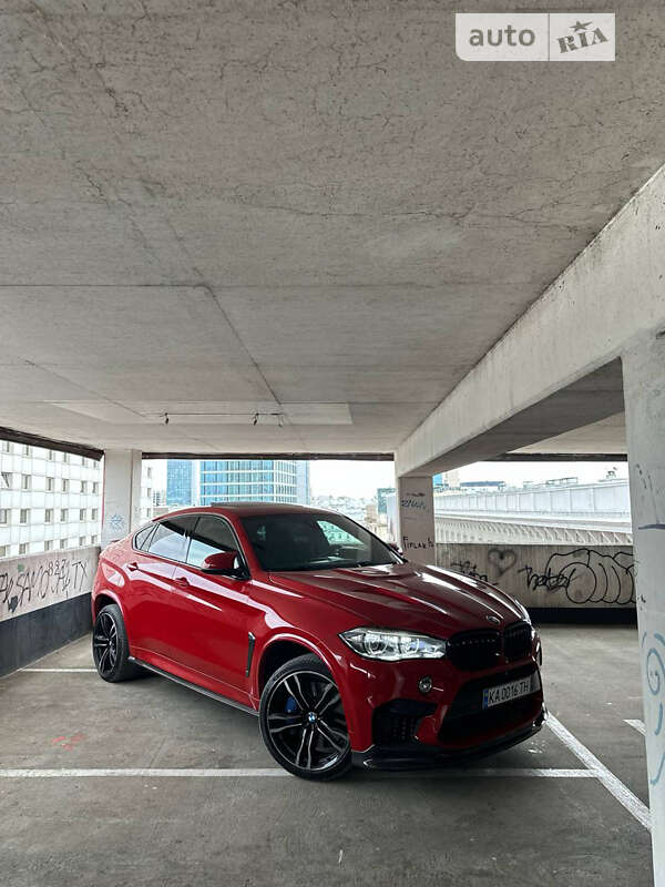 Внедорожник / Кроссовер BMW X6 M 2015 в 